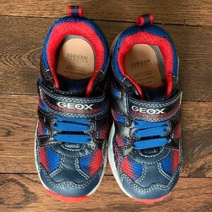 Geox Respira Sneakers Toddler Size 8.5